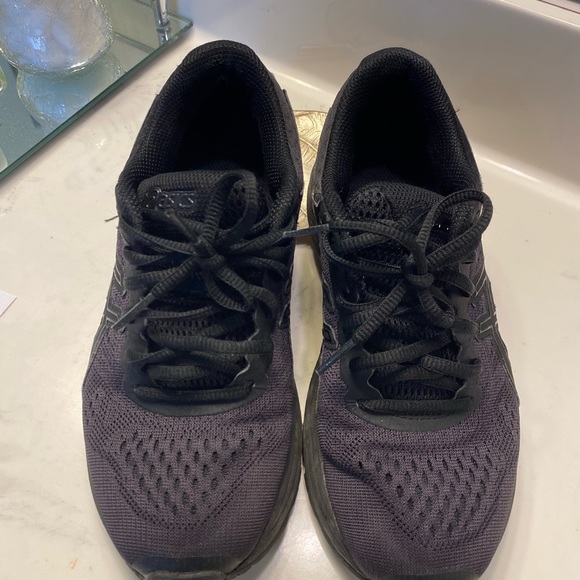 ASICS woman’s snickers size 6 - Picture 7 of 7